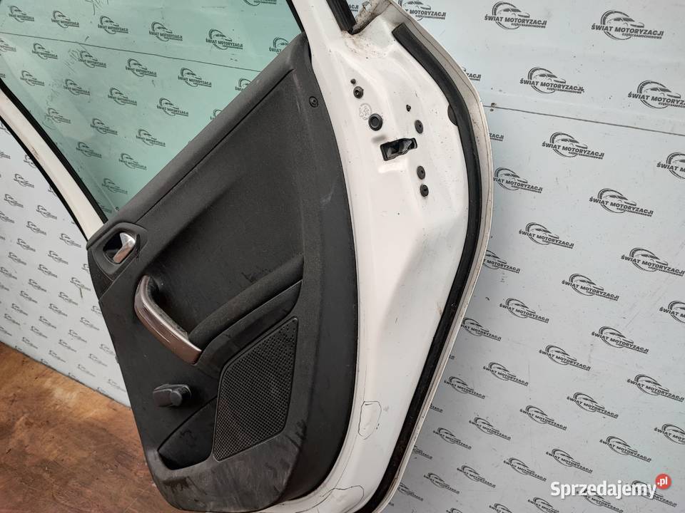 PEUGEOT 2008 I 13r drzwi prawe tył 130 mikronów świętokrzyskie Kielce