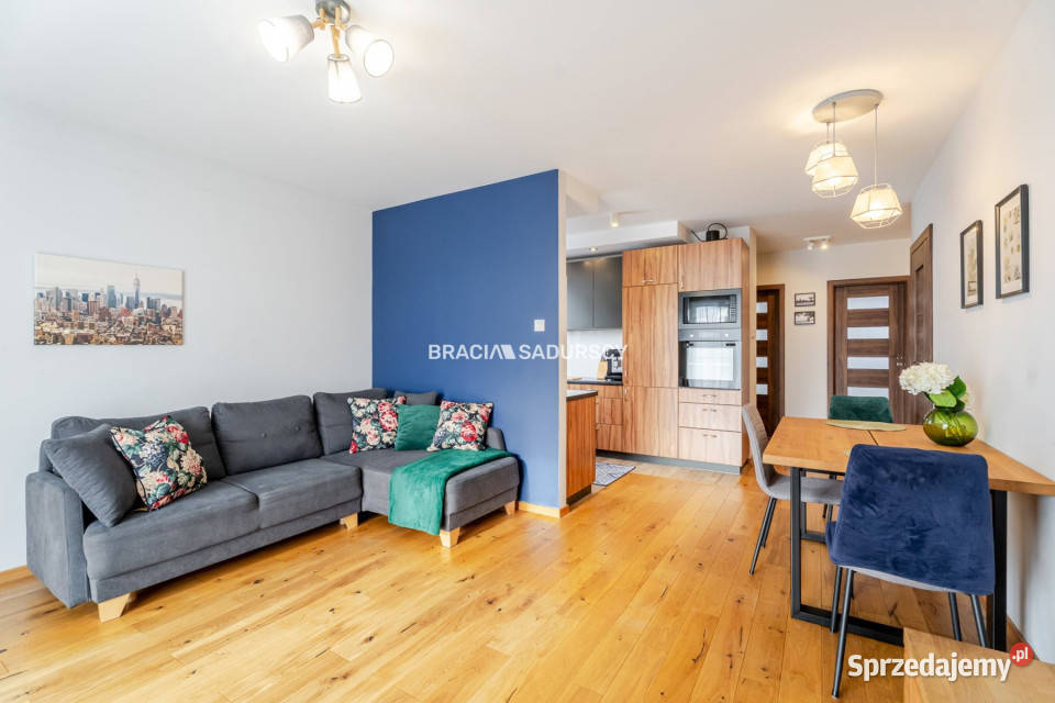 sprzedaży mieszkania 629m2 3pok Kraków Przewóz własność