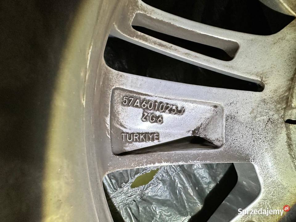 KOMPLET KÓŁ 21555R17 SKODA KAROQ 57A601025C Poznań