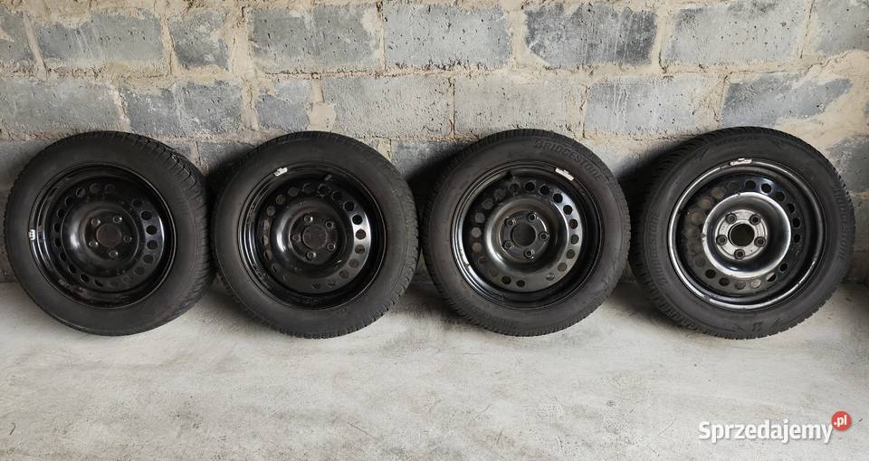 Opony zimowe Bridgestone Blizzak LM005 20555R16 Kolonia Poczesna sprzedam