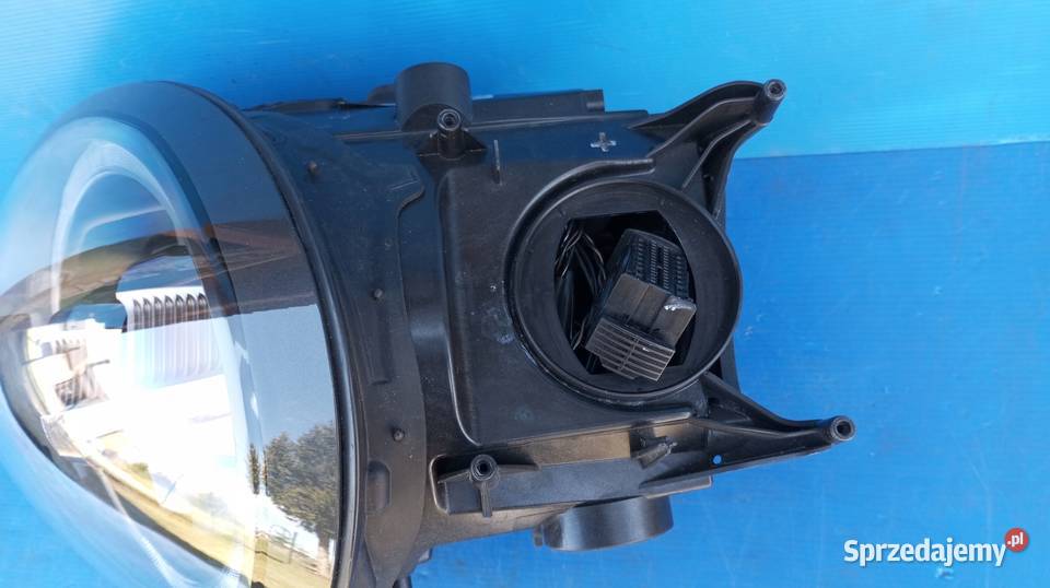 LAMPA LEWY PRZÓD REFLEKTOR FULL LED 991631963