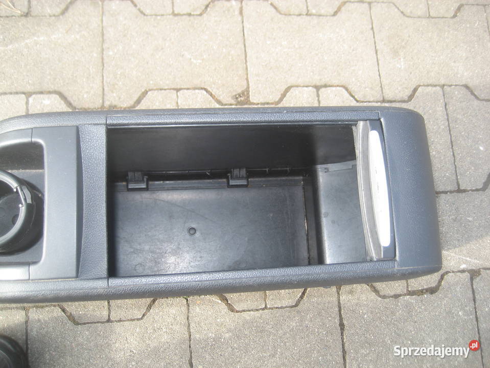 citroen berlingo iii 0812r podłokietnik schowek Rakoniewice