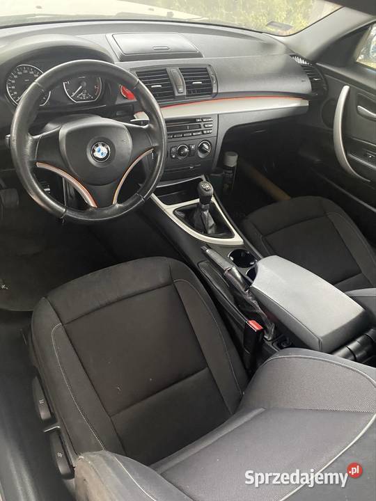 Uszkodzone BMW Seria 1 20 diesel 2007r małopolskie Stary Sącz
