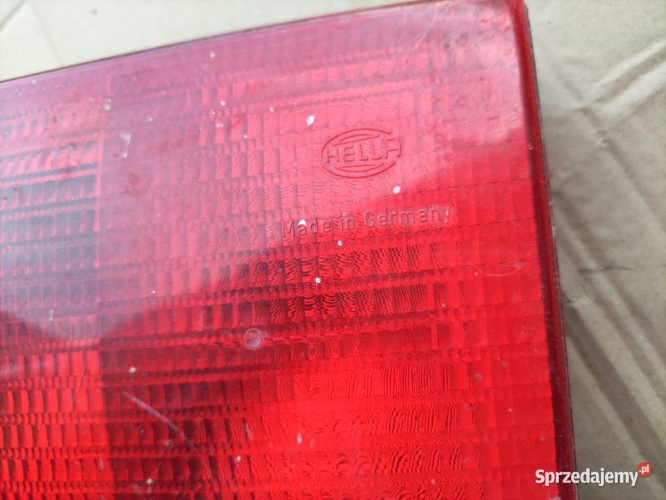 AUDI 80 B4 80B4 SEDAN LAMPA TYŁ TYLNA PRAWA lubelskie Kamień-Kolonia