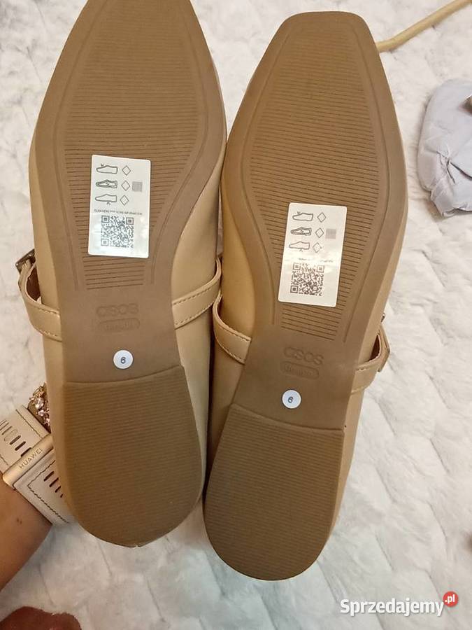 39 ASOS Design Beżowe baleriny wieczorowe z Balerinki Kraków