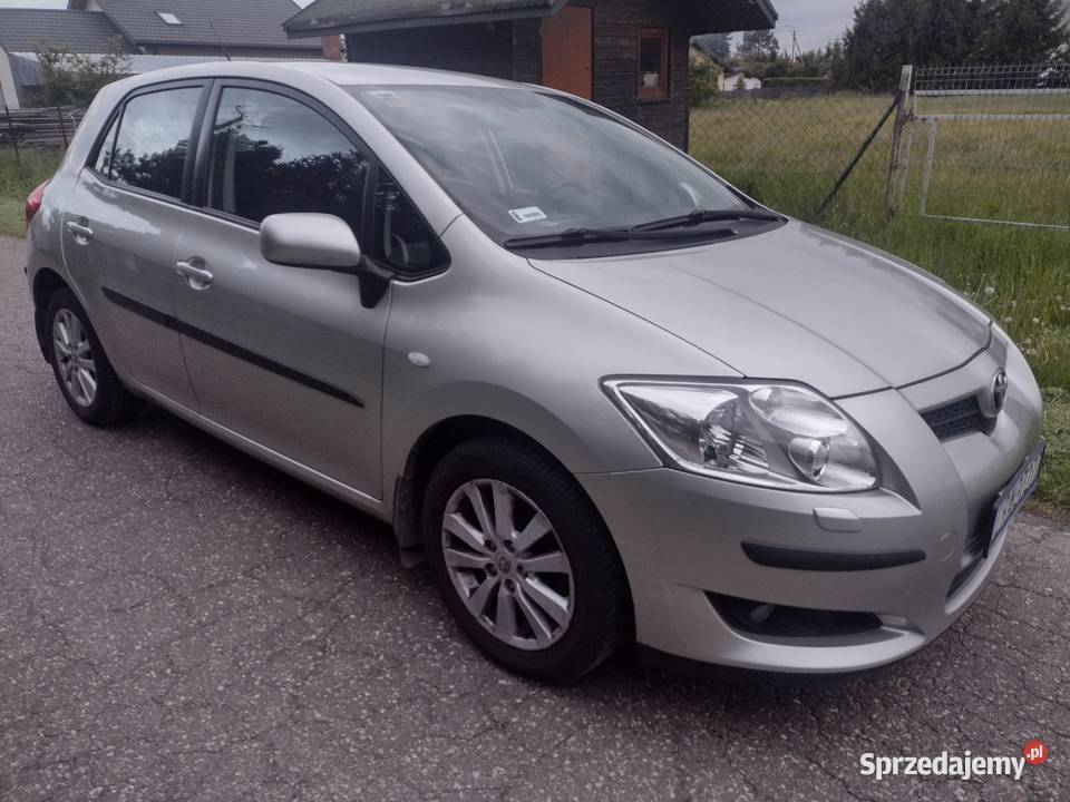 Toyota Auris 16b automat światła przeciwmgielne Radzyń Podlaski