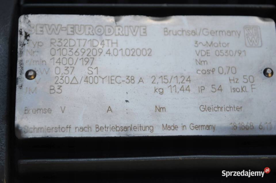 Motoreduktor 037kw 197obrmin firmy SEW Kargowa