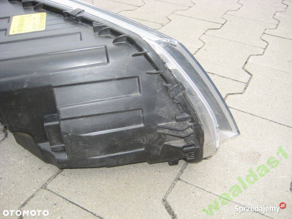 SKODA OCTAVIA III 3 1215R LAMPA LEWA 5E1941017 osobowe wielkopolskie