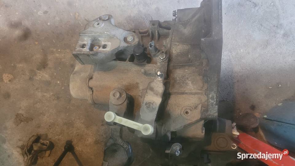 Skrzyni biegów peugeot 207 14 Benzyna 8 V kod Skrzynie biegów manualne małopolskie Tarnów sprzedam