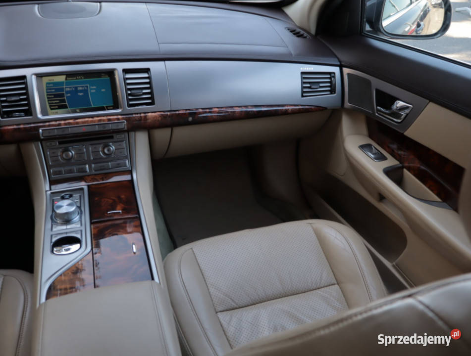 Jaguar XF 30 D reflektory ksenonowe Lublin