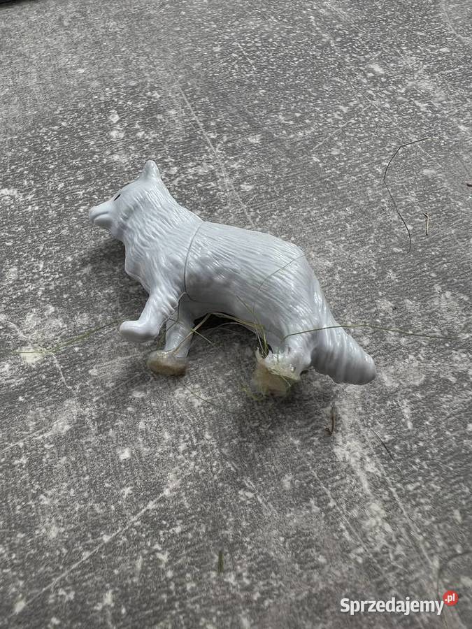 Figura figurka wilka Wilk biały Jasło
