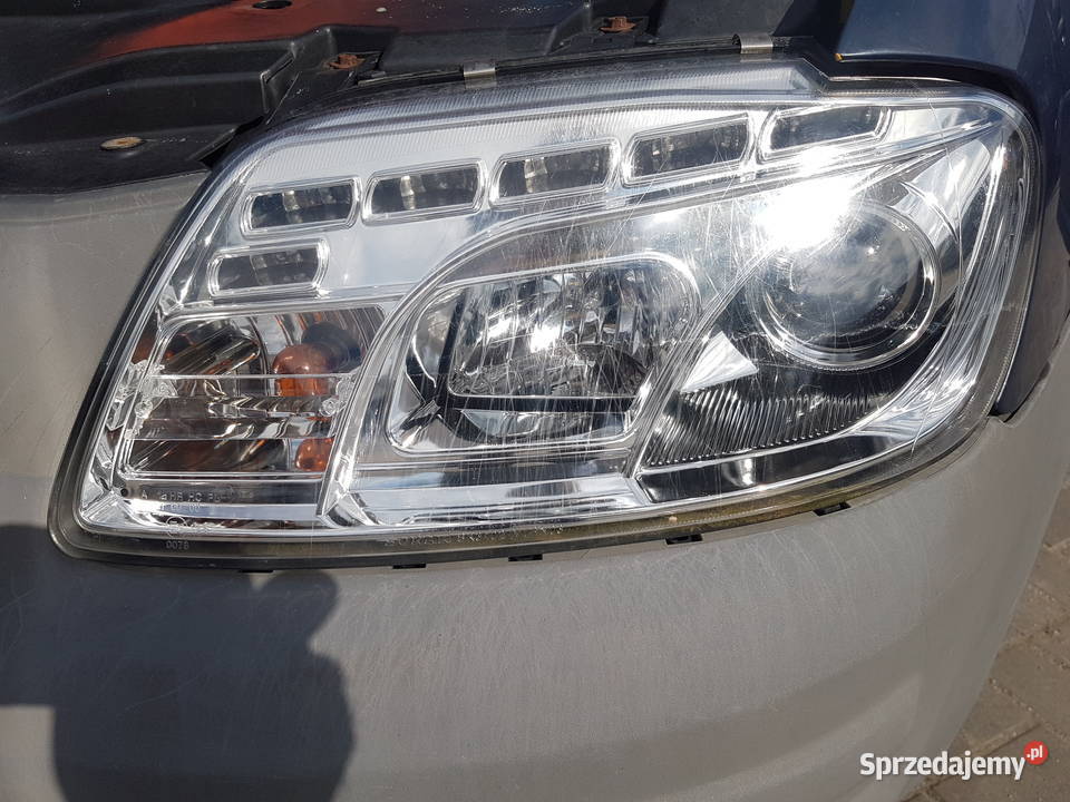 VW CADDY 2 K0 2004 2006 REFLEKTOR PRAWY LEWY Turkowice