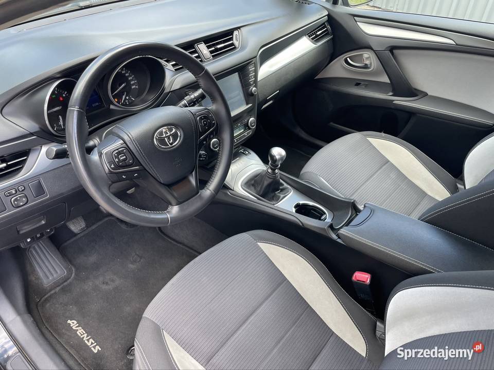 Toyota Avensis Bixenon Navi Kamera czujnik parkowania Jelenia Góra