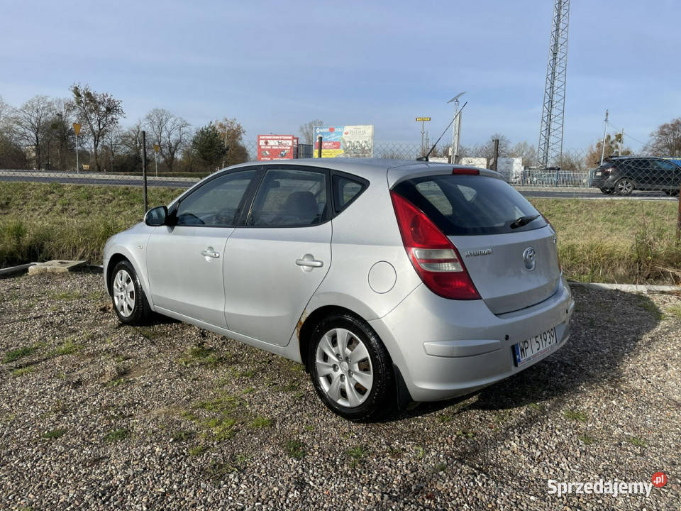 Hyundai i30 16 Benzyna 2007r TanioMożliwa 122KM Warszawa