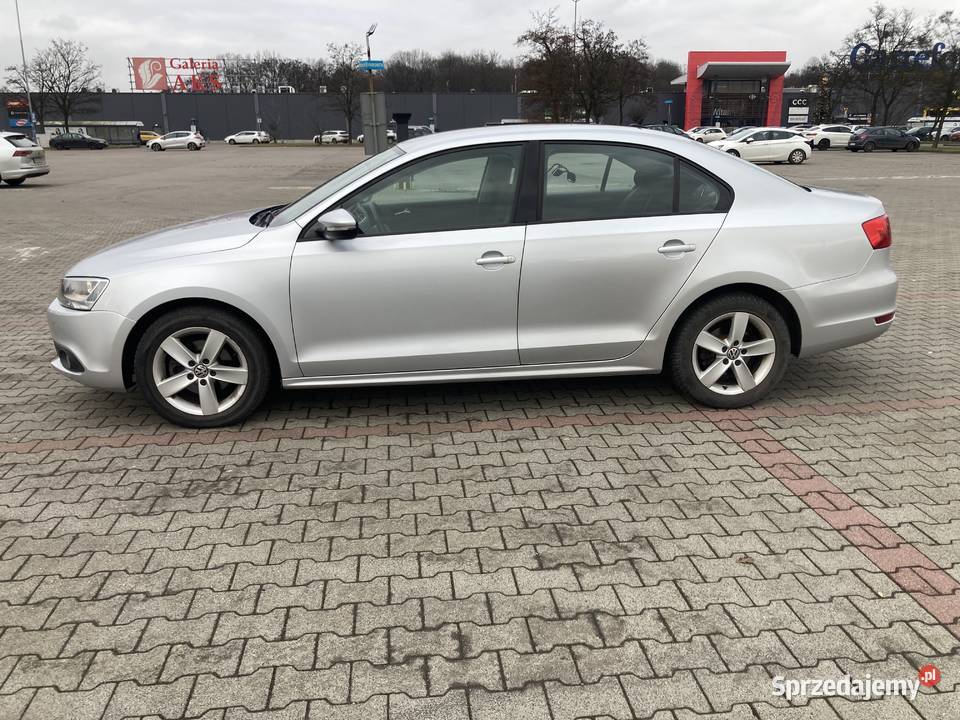 Pierwszy Właściciel Polski Salon Mały Przebieg Jetta Chorzów