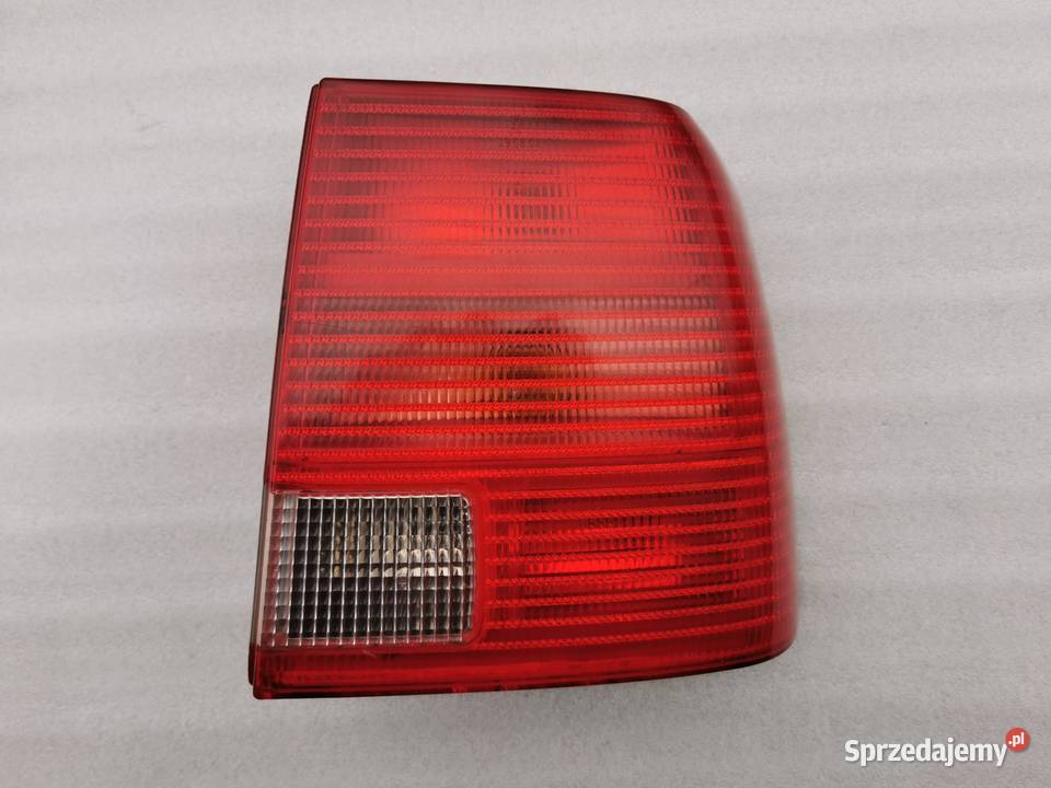 Lampa Prawy Tył Tylna Prawa VW Passat B5 Sedan Wyszków