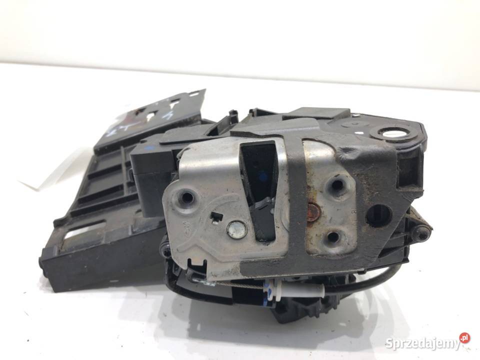 ZAMEK DRZWI PRAWY TYŁ FORD FIESTA MK7 Hatchback