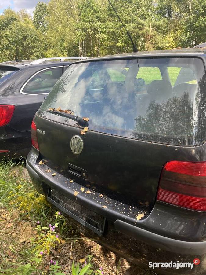 Volkswagen Golf 4 14 hatchback na części Brzeszcze
