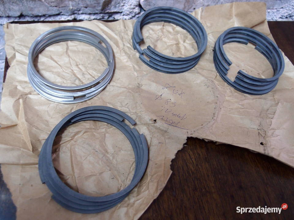 pierścienie tłoka IV szlif fi 83mm komplet Żuk Łódź