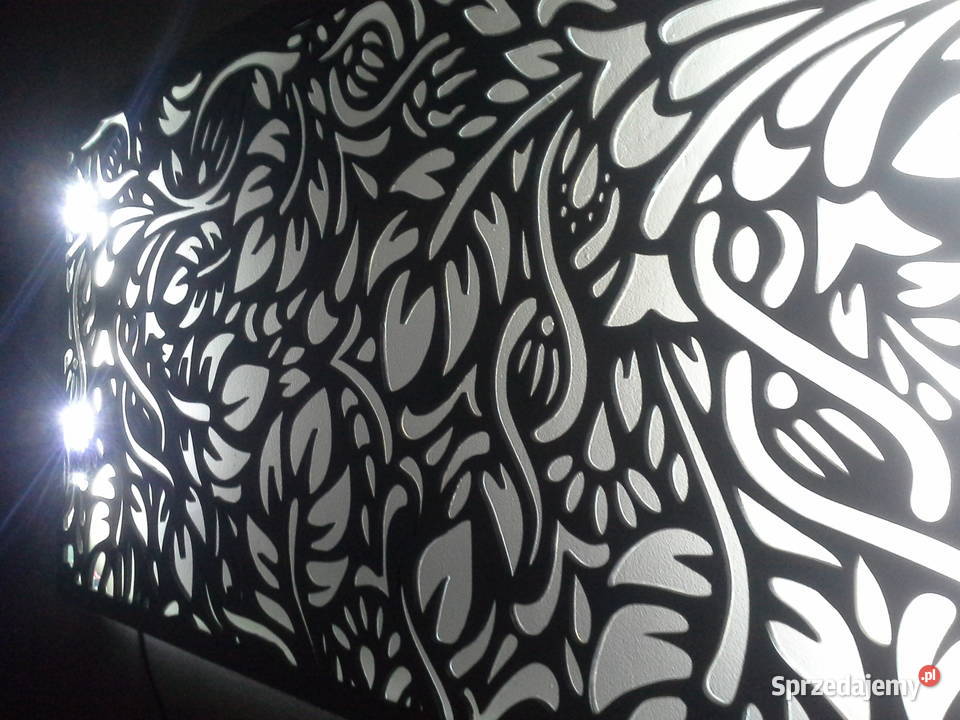 Lampa scienna panelowa Poznań