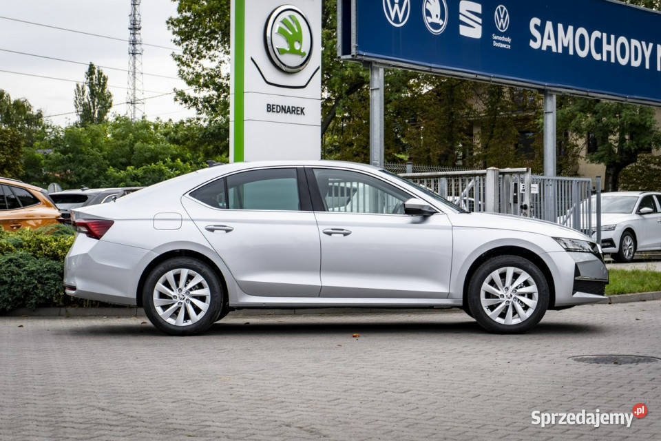 koda Octavia Drive Selection 15 TSI 150 DSG srebrny łódzkie Łódź
