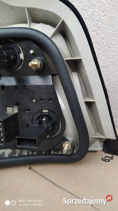 Lampa tylna prawa BMW E36 sedan Tomaszów Mazowiecki