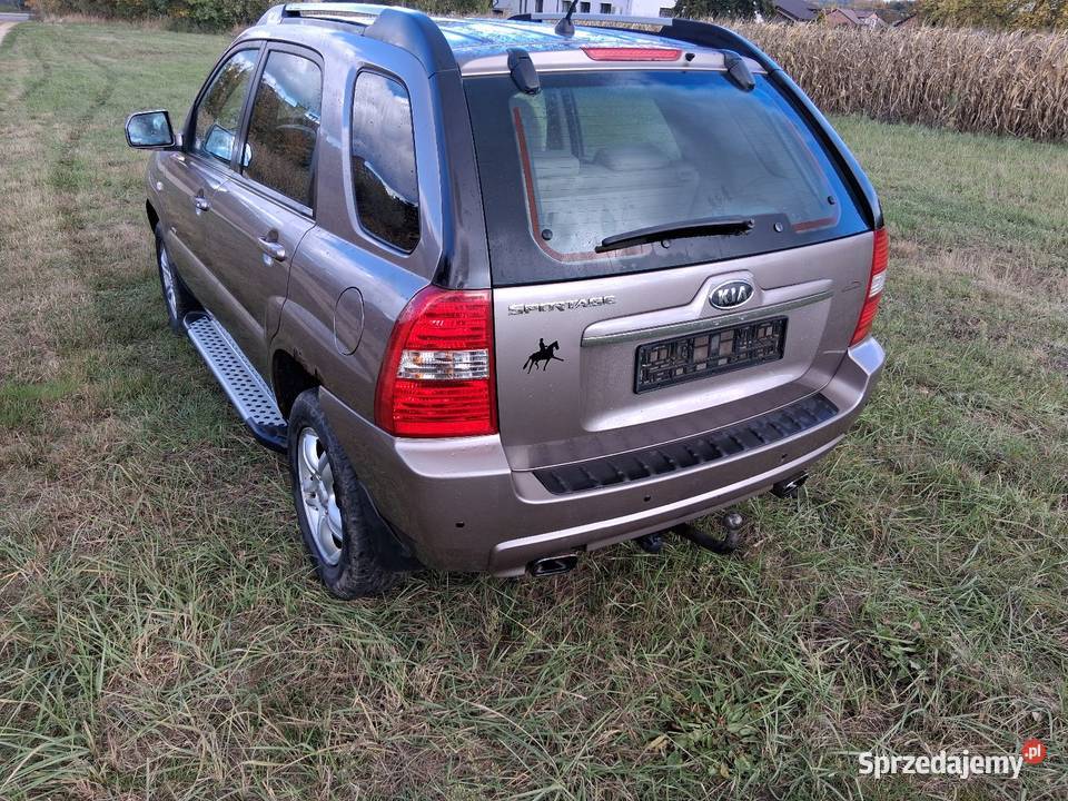 Cześć kia sportage ll 20 crdi 140koni 4x4 Puławy sprzedam