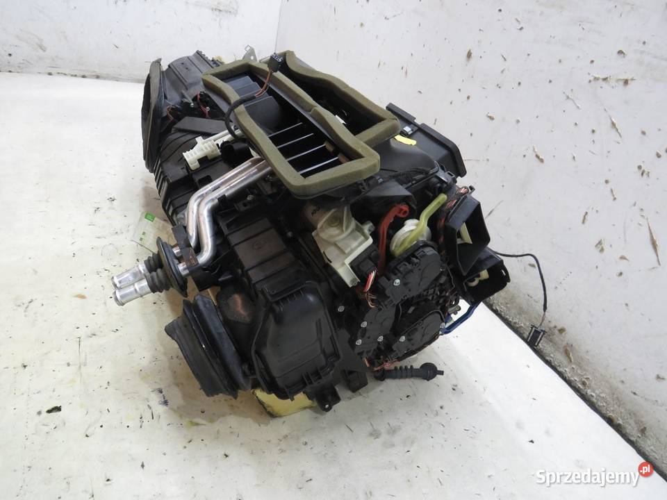 NAGRZEWNICA OBUDOWA NAGRZEWNICY AUDI Q5 8R lubelskie sprzedam