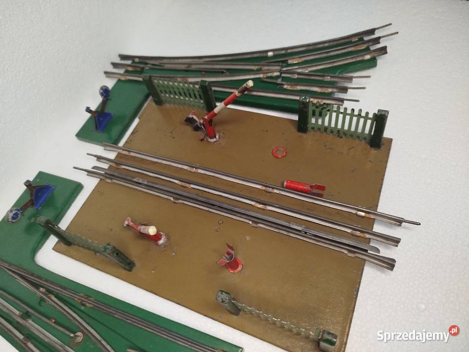 Metalowe Tory zwrotnice przejazd do starej Zgierz