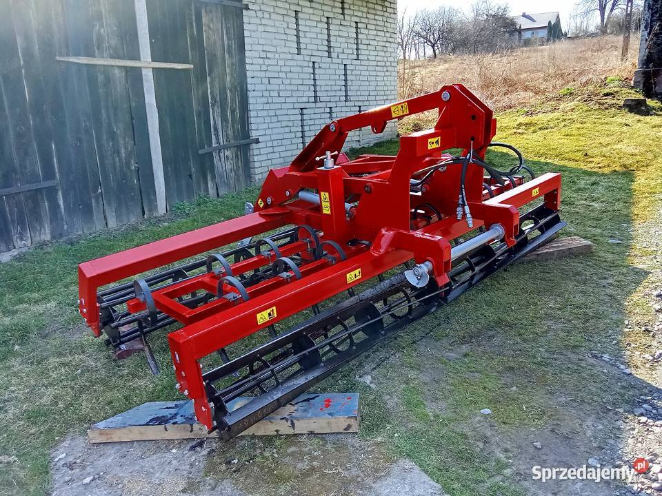 Agregat uprawowo siewny 3 m Nowosielce sprzedam