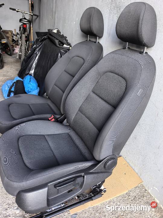 Fotele Audi a4 b8 kombi Grudziądz sprzedam