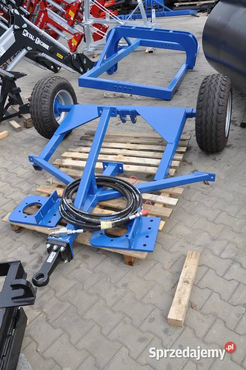 Wał łąkowy gładki na wózku MetalTechnik nieuszkodzony Mroczków Duży sprzedam