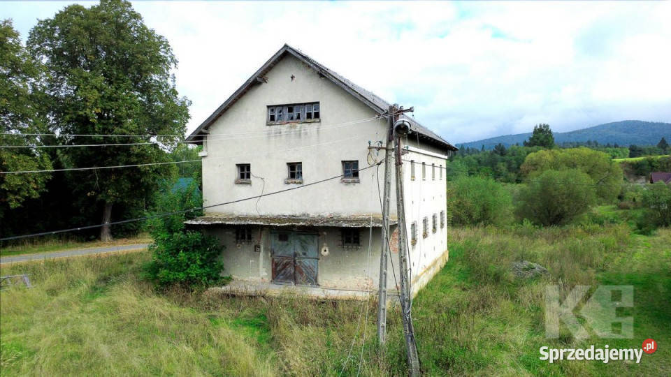 sprzedaży lokalu Smolnik 200m2 przemysłowy