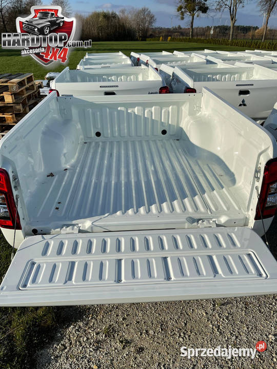 Nadwozie PAKA Mitsubishi L200 4x4 pickup Pasłęk
