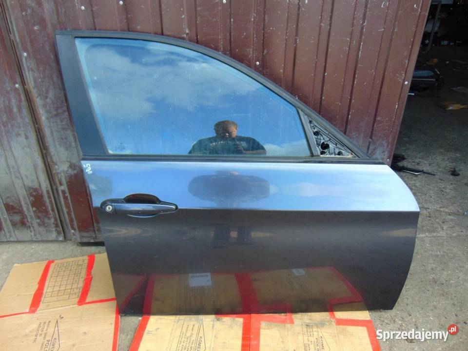 DRZWI PRAWY PRZÓD BMW E90