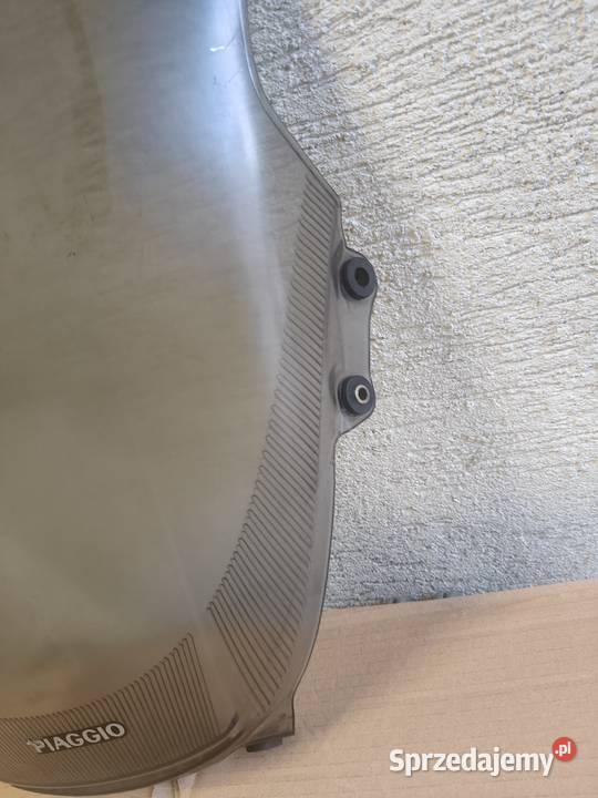 Piaggio X8 XEVO szyba przód