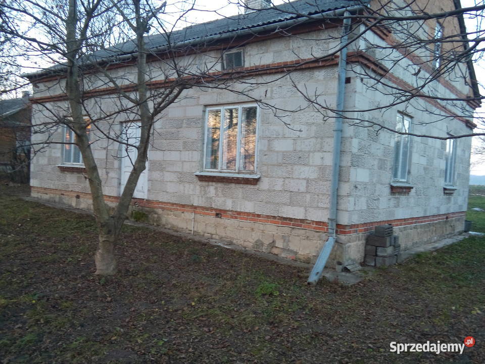 DOM NA WSI SIEDLISKO Gródek