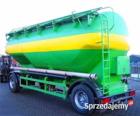 Przyczepa do paszy zboza silos z sprezarka