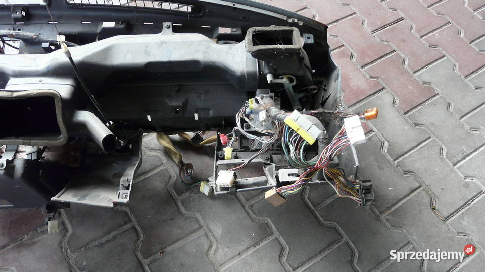 Deska rozdzielcza Monterey Trooper 1993 31 Wyposażenie wnętrza wielkopolskie Wolsztyn