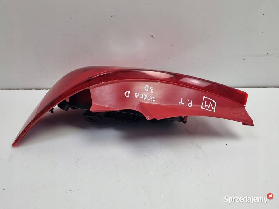 LAMPA PRAWA OPEL CORSA D 3D HTB 0614r TYLNIA Lampy tylne Rudka