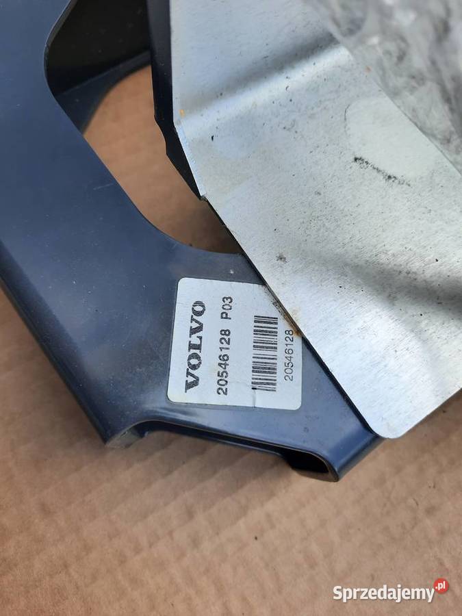 Volvo FH 4 mocowanie lampy tył plus osłona lampy Staszów