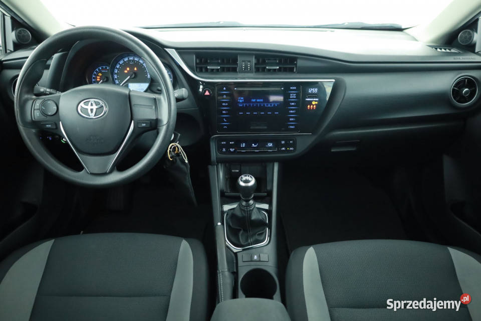 Toyota Auris 13 Dual VVTi wielofunkcyjna kierownica mazowieckie