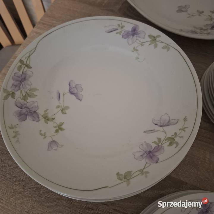 Porcelanowa zastawa obiadowa Prl