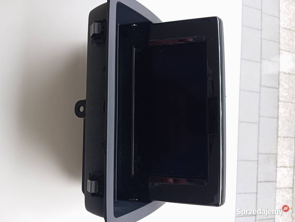 Monitor wyświetlacz do AUDI Q3 nowy bez ryski