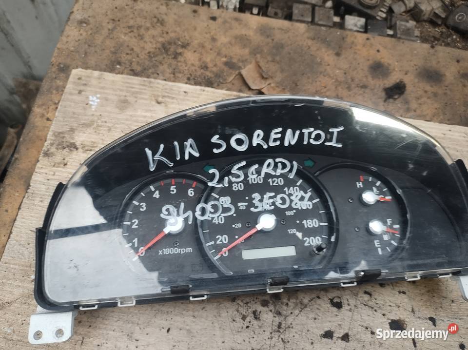 KIA SORENTO I 25CRDI licznik zegary 940033E087 Kielce