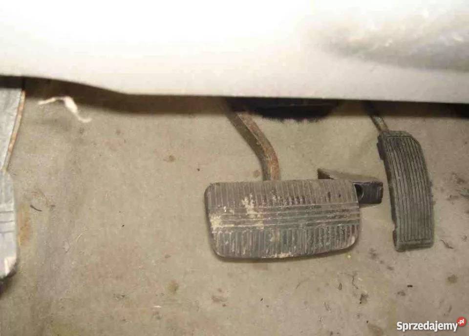 NISSAN MAXIMA A 33 PEDAŁ HAMULCA wielkopolskie