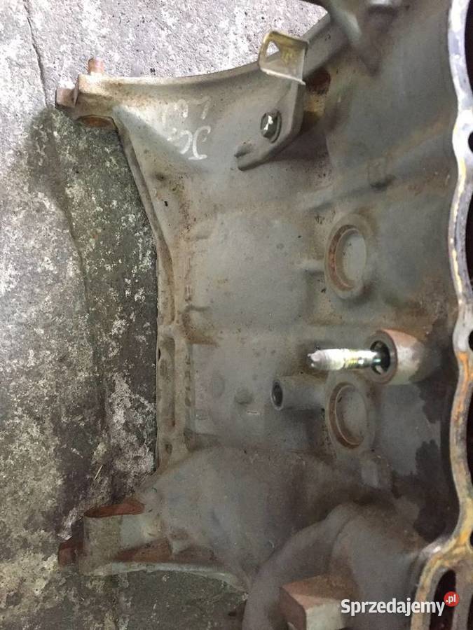 Blok silnka Toyota Yaris 13vvti 2SP52L