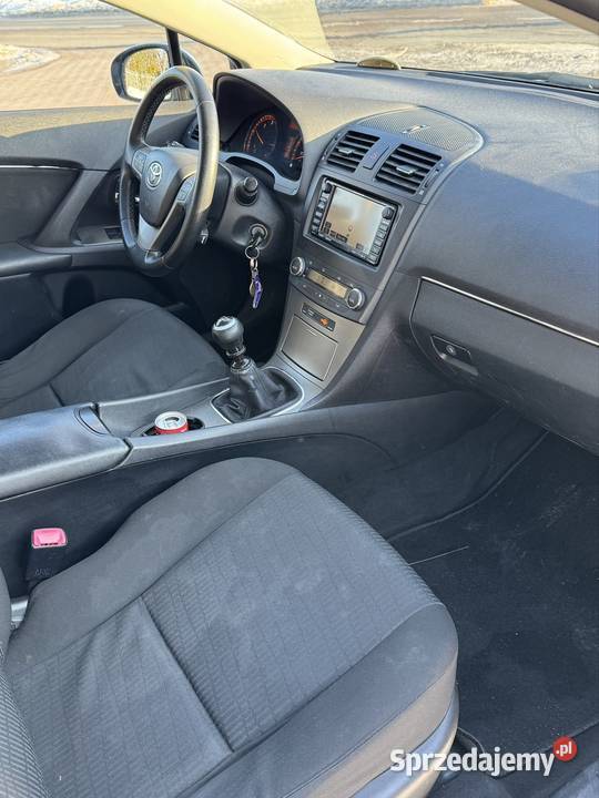 Toyota Avensis T27 20D srebrny mazowieckie Karczew