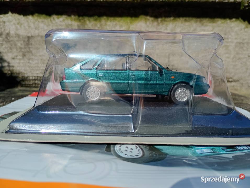 POLONEZ CARO PLUS Legendy FSO deagostini 143 Warszawa