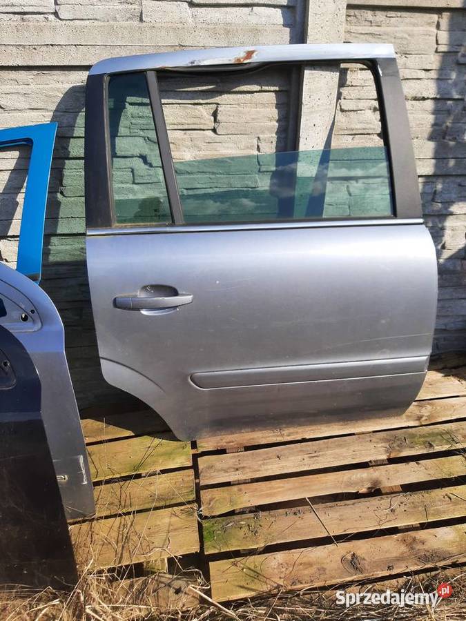 Opel Zafira B drzwi prawe Tylne prawy tył Z163 Ksawerów